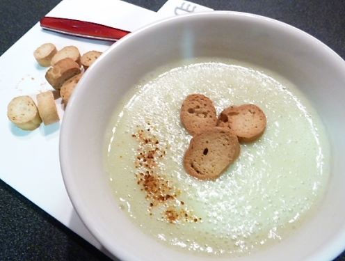 Velouté de topinambours aux pois cassés - C'Végétal