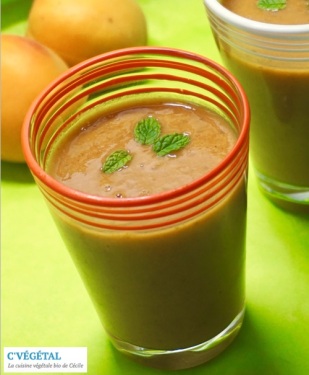 Smoothie Menthe-Abricot // Mint-Apricot Smoothie