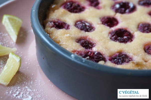Crèmes cuites au citron vert et framboises // Baked lime custards with raspberries - C'Végétal