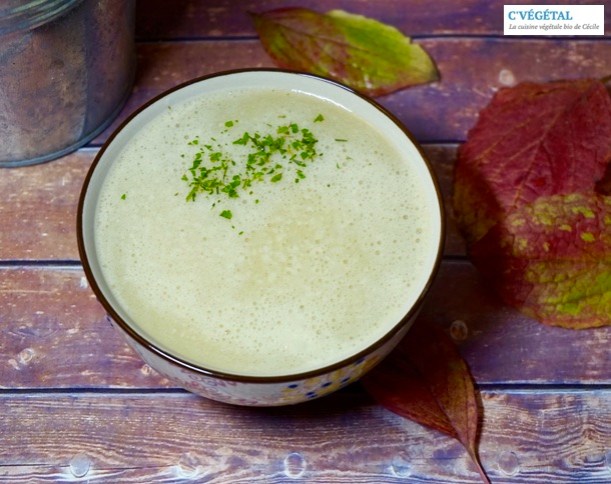 Soupe de lingots blancs frais et courgettes // Fresh white bean and zucchini soup - C'Végétal