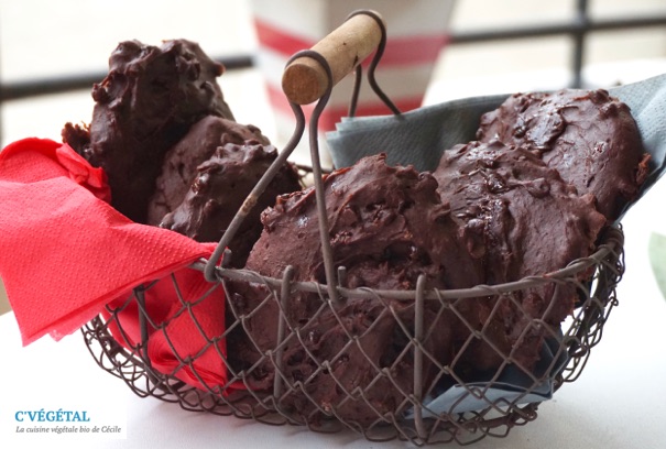 Le Meilleur Cookie Végane Du Monde! // The World's Best Vegan Cookie! - C'Végétal