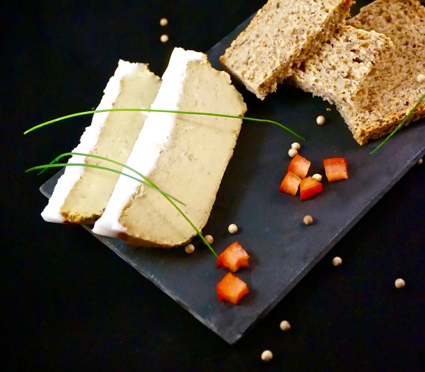 Mousse végane façon foie de canard à l'Armagnac : bluffante !